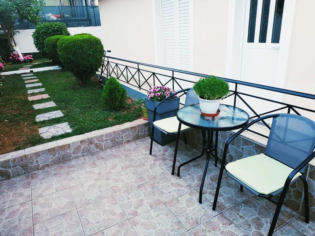 Jimmy'S House Apartment Artemida  Luaran gambar